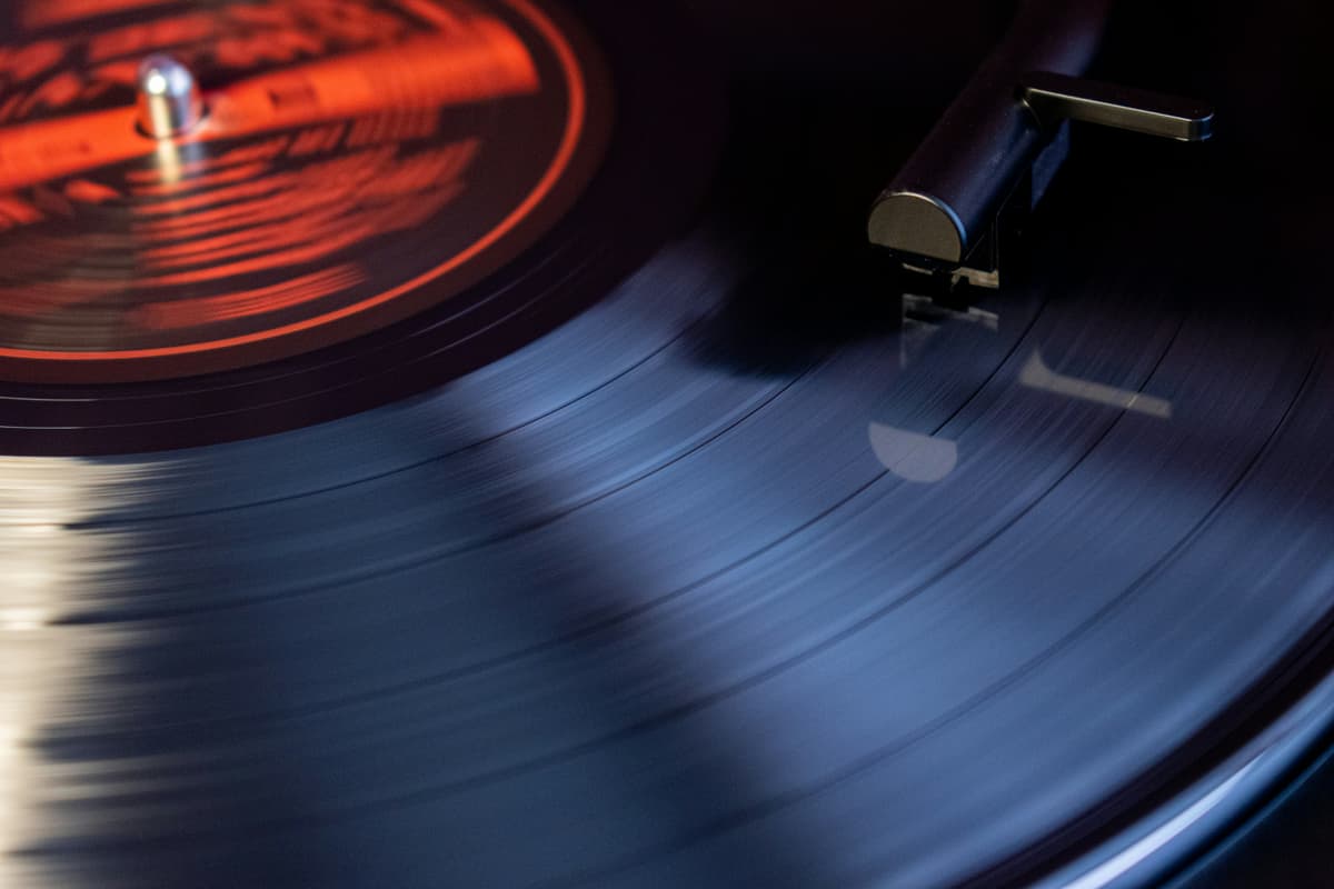 Vinyl record
